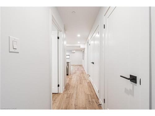 105-555 Sanatorium Road, Hamilton, ON - Indoor Photo Showing Other Room