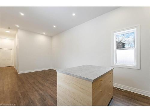 16 Murray Street W, Hamilton, ON - Indoor