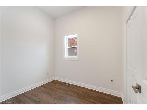 16 Murray Street W, Hamilton, ON - Indoor Photo Showing Other Room