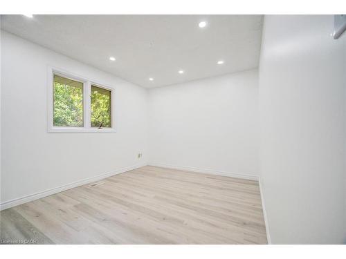196 Millwood Crescent, Kitchener, ON - Indoor Photo Showing Other Room