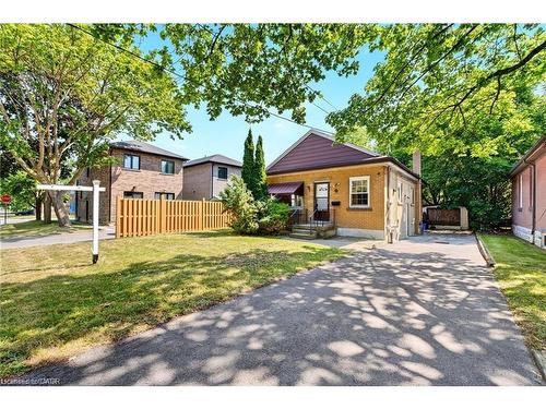 111 Leland Street, Hamilton, ON - Outdoor