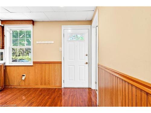 111 Leland Street, Hamilton, ON - Indoor Photo Showing Other Room