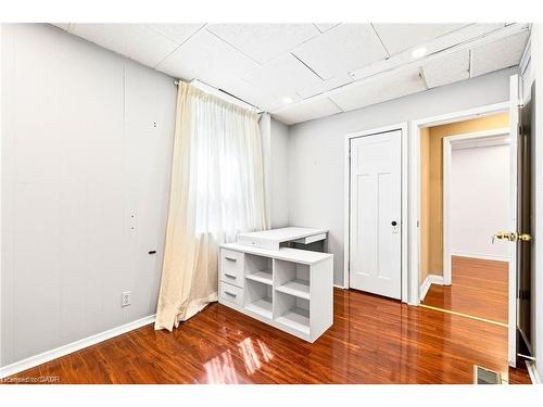 111 Leland Street, Hamilton, ON - Indoor