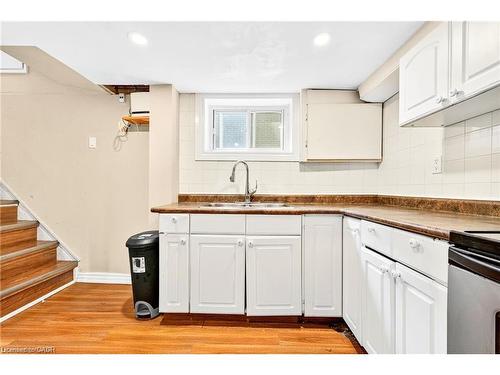 111 Leland Street, Hamilton, ON - Indoor Photo Showing Kitchen With Double Sink