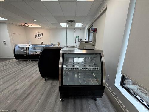 815 Weber Street E, Kitchener, ON 