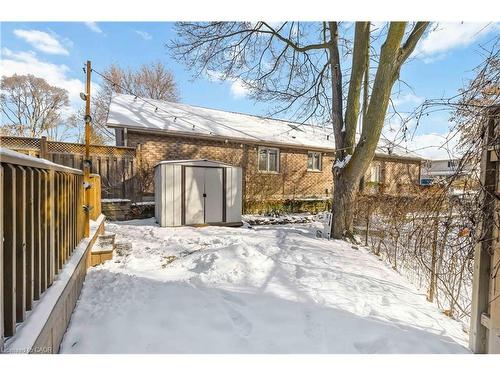 36 Mount Pleasant Street, Brantford, ON - Outdoor