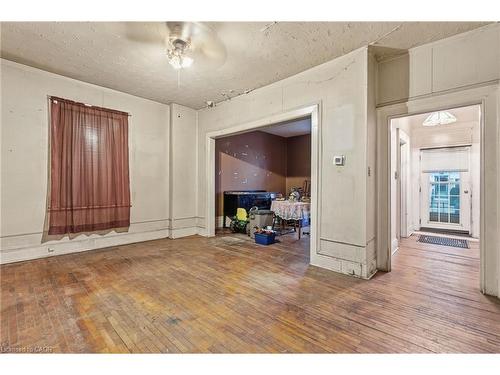 42 Burlington Street E, Hamilton, ON - Indoor Photo Showing Other Room