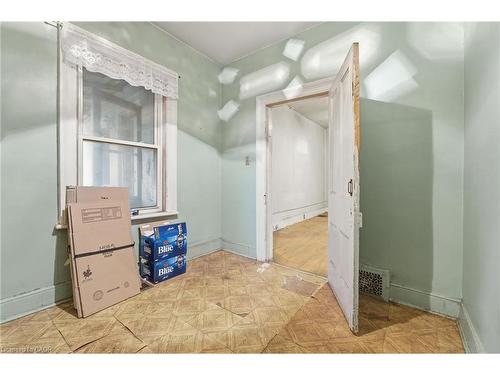 42 Burlington Street E, Hamilton, ON - Indoor