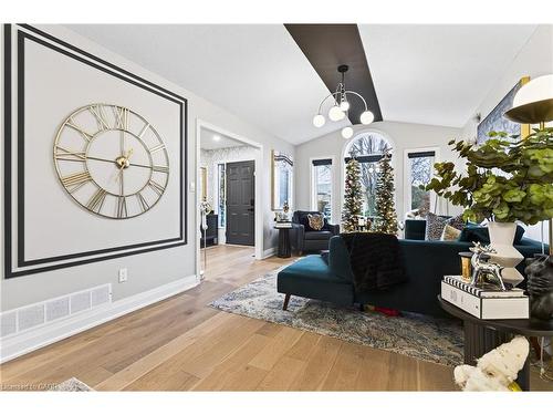 7 Waterside Drive, Stoney Creek, ON - Indoor