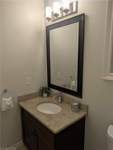 456 Westhaven Street, Waterloo, ON - Indoor Photo Showing Bathroom