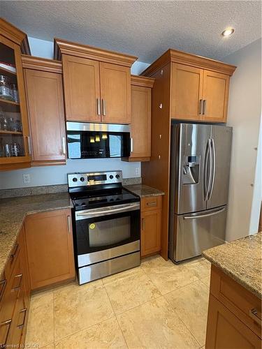 456 Westhaven Street, Waterloo, ON - Indoor Photo Showing Kitchen