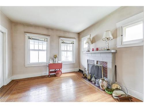 182 Balmoral Avenue S, Hamilton, ON - Indoor With Fireplace
