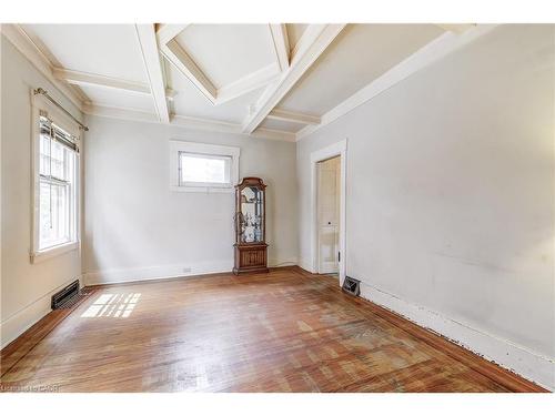 182 Balmoral Avenue S, Hamilton, ON - Indoor Photo Showing Other Room