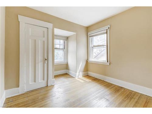 182 Balmoral Avenue S, Hamilton, ON - Indoor Photo Showing Other Room