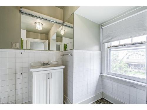 182 Balmoral Avenue S, Hamilton, ON - Indoor