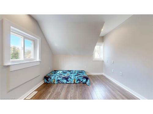 94 Mill Street, Uxbridge, ON - Indoor Photo Showing Bedroom
