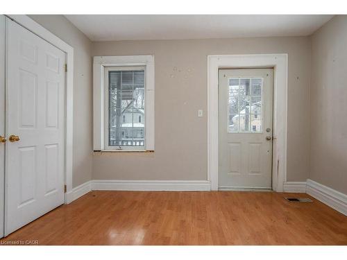 40 Krug Street, Kitchener, ON - Indoor Photo Showing Other Room