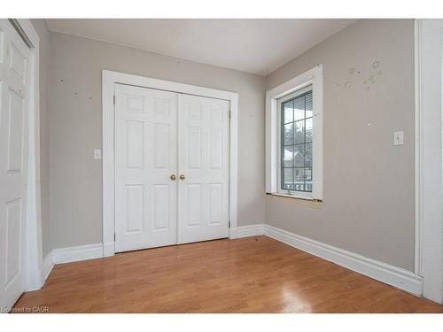 40 Krug Street, Kitchener, ON - Indoor Photo Showing Other Room