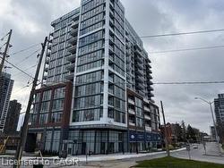 902-2088 James Street  Burlington, ON L7R 0H2