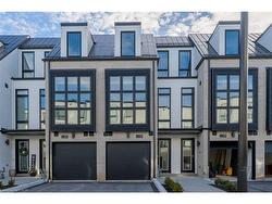 3-138 East Street  Oakville, ON L6L 0H9