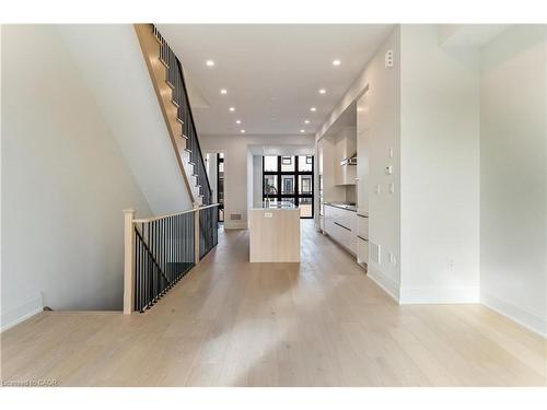 3-138 East Street, Oakville, ON - Indoor Photo Showing Other Room