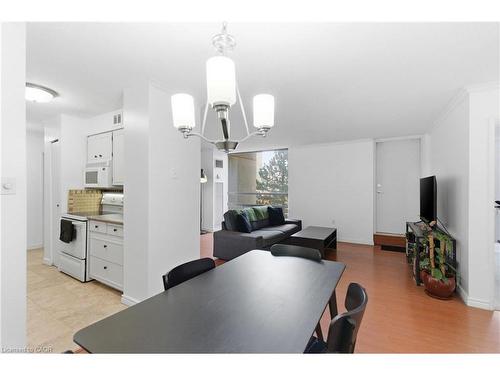 502-222 Jackson Street W, Hamilton, ON - Indoor Photo Showing Other Room