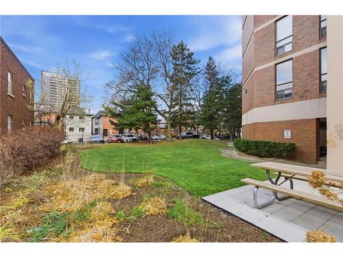 502-222 Jackson Street W, Hamilton, ON - Outdoor