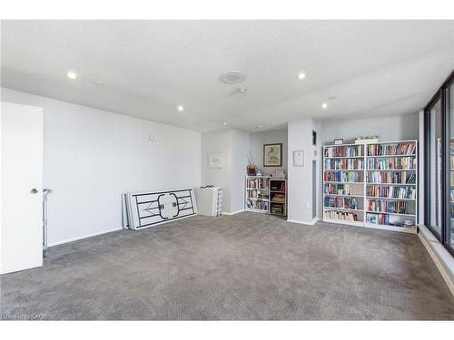 502-222 Jackson Street W, Hamilton, ON - Indoor Photo Showing Other Room