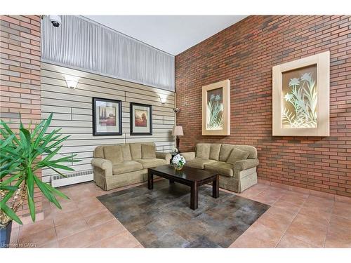 502-222 Jackson Street W, Hamilton, ON - 