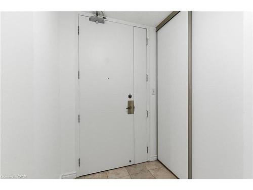 502-222 Jackson Street W, Hamilton, ON - Indoor Photo Showing Other Room