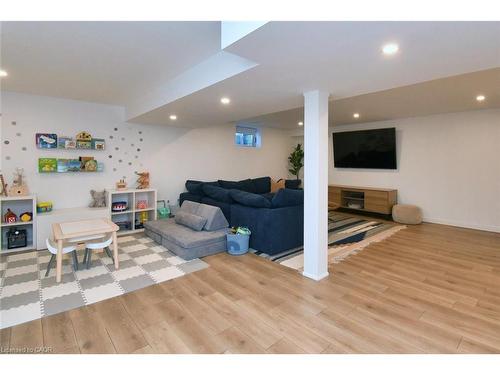 100 Bedrock Drive, Hamilton, ON - Indoor