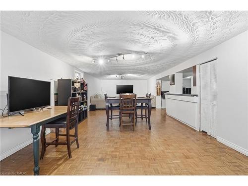 20 Nelligan Place, Hamilton, ON - Indoor Photo Showing Office