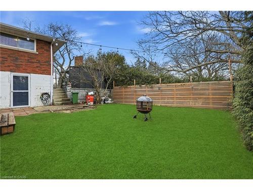 20 Nelligan Place, Hamilton, ON - Outdoor