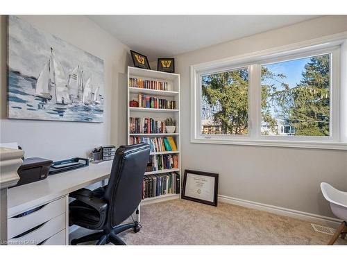 16 Edward Street, Cambridge, ON - Indoor Photo Showing Office