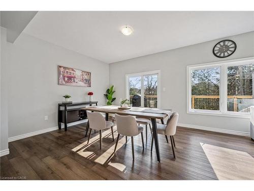 16 Edward Street, Cambridge, ON - Indoor Photo Showing Dining Room