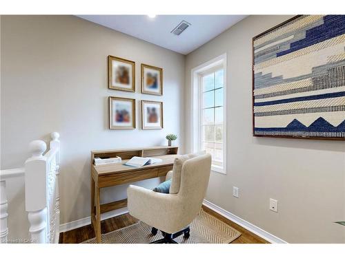 2-2333 Walker'S Line, Burlington, ON - Indoor