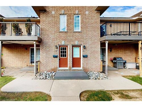 2-2333 Walker'S Line, Burlington, ON - Outdoor With Exterior