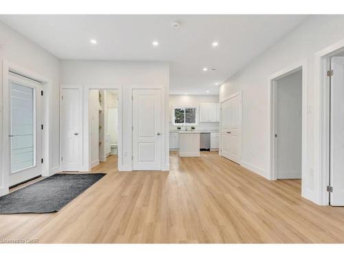 C-67 Kimberly Crescent, Kitchener, ON - Indoor Photo Showing Other Room