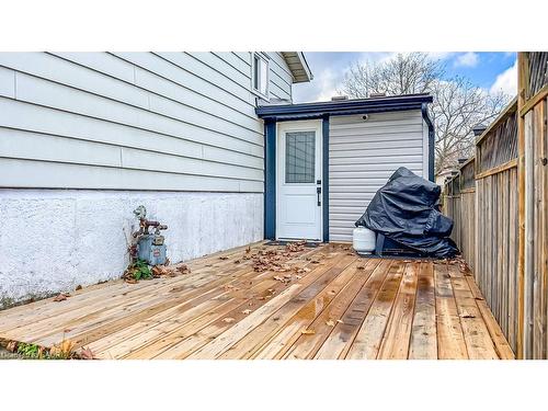 48 Arbutus Crescent, Stoney Creek, ON - Outdoor With Deck Patio Veranda With Exterior