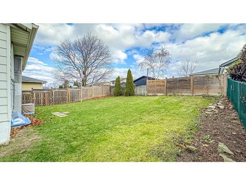 48 Arbutus Crescent, Stoney Creek, ON - Outdoor