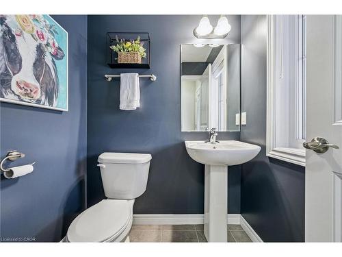 61 Miranda Path, Elmira, ON - Indoor Photo Showing Bathroom