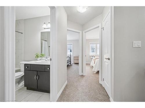 61 Miranda Path, Elmira, ON - Indoor