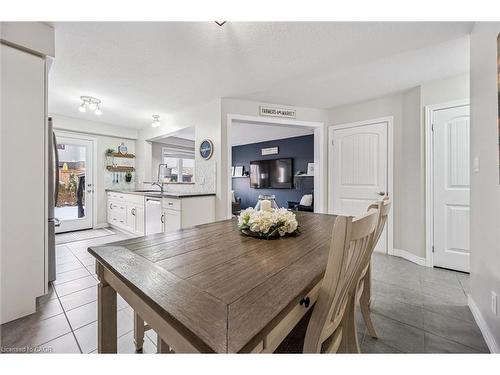 61 Miranda Path, Elmira, ON - Indoor Photo Showing Dining Room