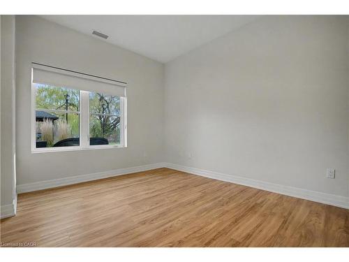 006-39 Sister Varga Terrace, Hamilton, ON - Indoor Photo Showing Other Room