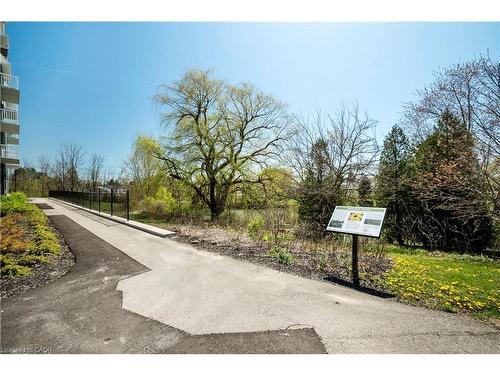 006-39 Sister Varga Terrace, Hamilton, ON - Outdoor