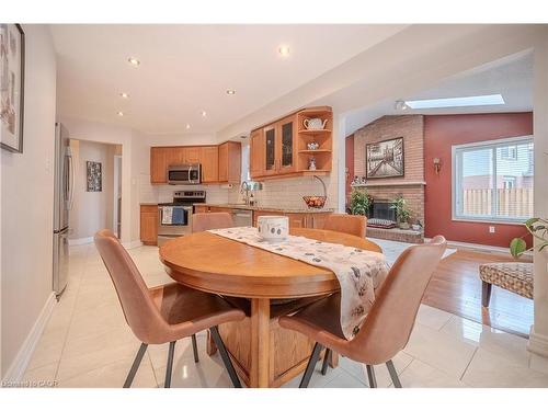 139 Brigade Drive, Hamilton, ON - Indoor With Fireplace