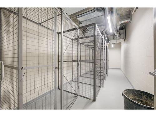 524-1100 Lackner Place, Kitchener, ON - Indoor Photo Showing Bathroom