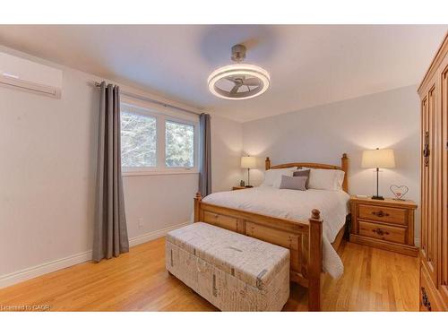67 Inwood Crescent, Kitchener, ON - Indoor Photo Showing Bedroom