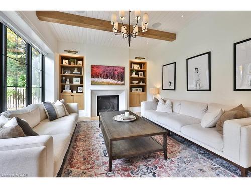 1489 Mildmay Court, Mississauga, ON - Indoor Photo Showing Living Room With Fireplace