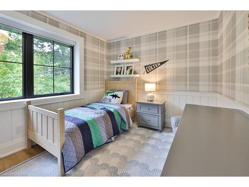 1489 Mildmay Court, Mississauga, ON - Indoor Photo Showing Bedroom